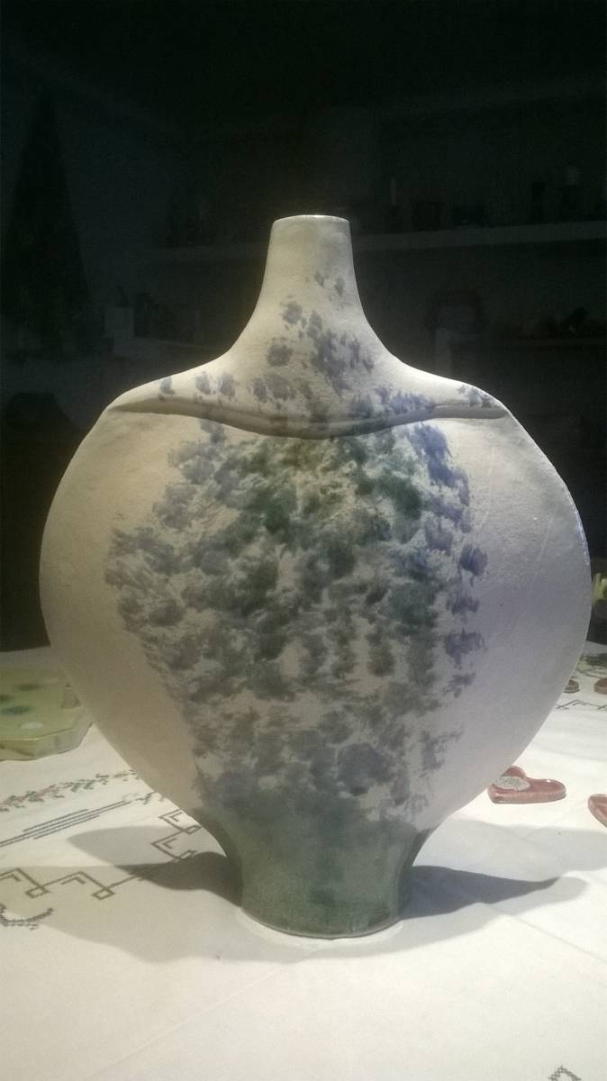 Créer un vase en céramique artisanale lors d’un stage de poterie près de Truchtersheim en Alsace